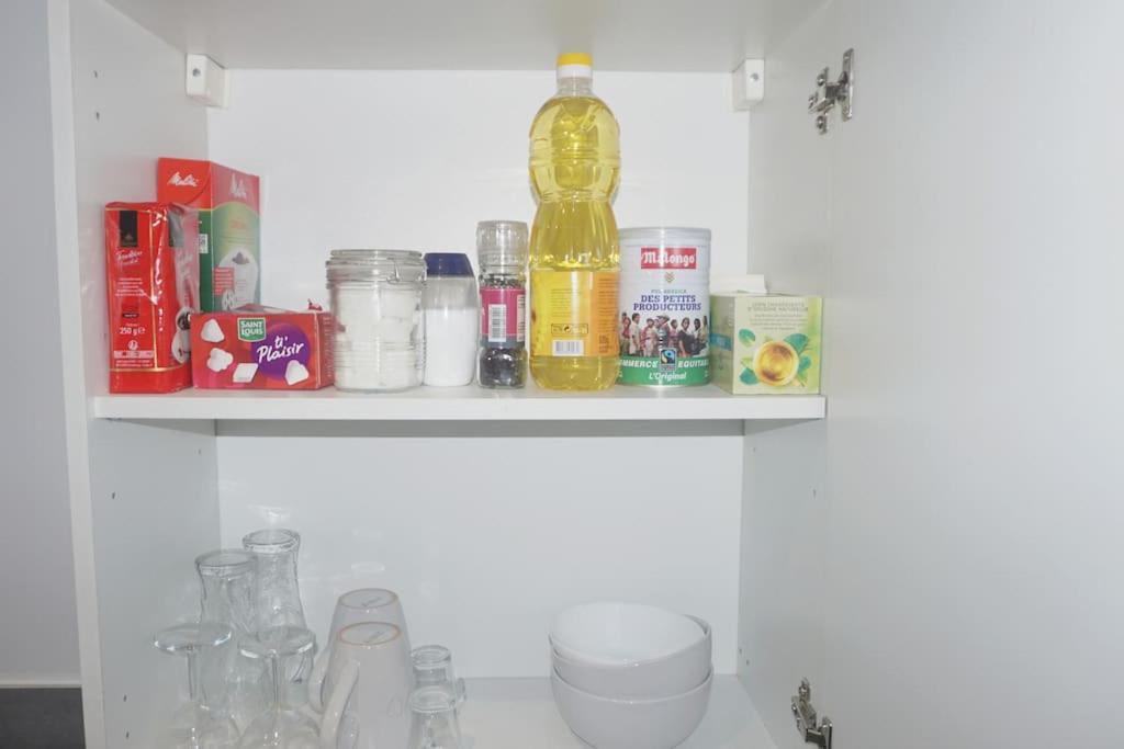 Atypique T1 Duplex - Wifi .Parking .Proche .Gare Apartment Saint-Quentin  Bagian luar foto