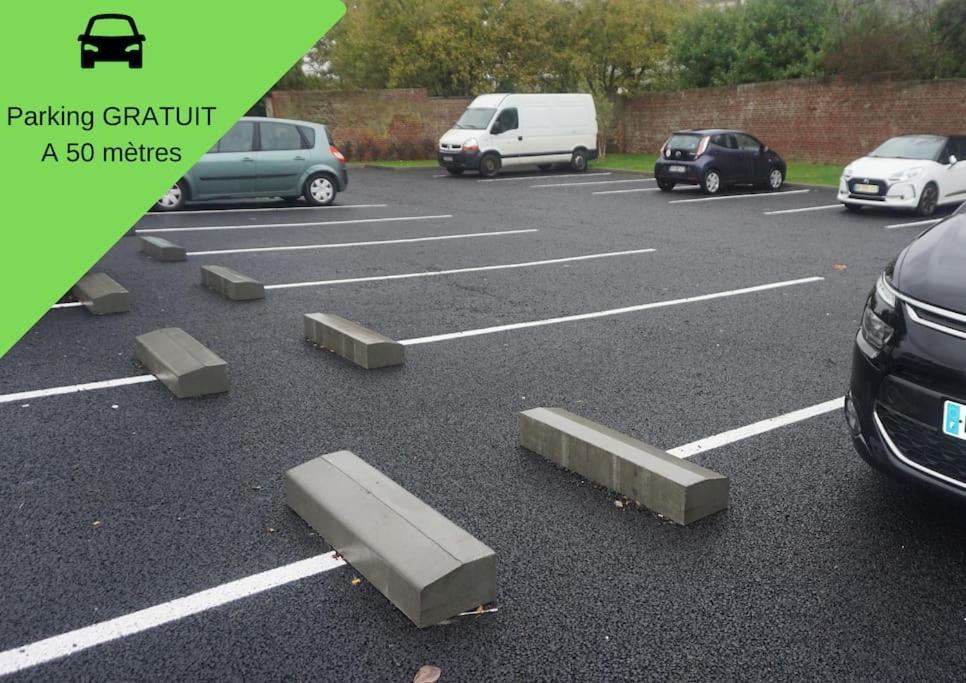 Atypique T1 Duplex - Wifi .Parking .Proche .Gare Apartment Saint-Quentin  Bagian luar foto